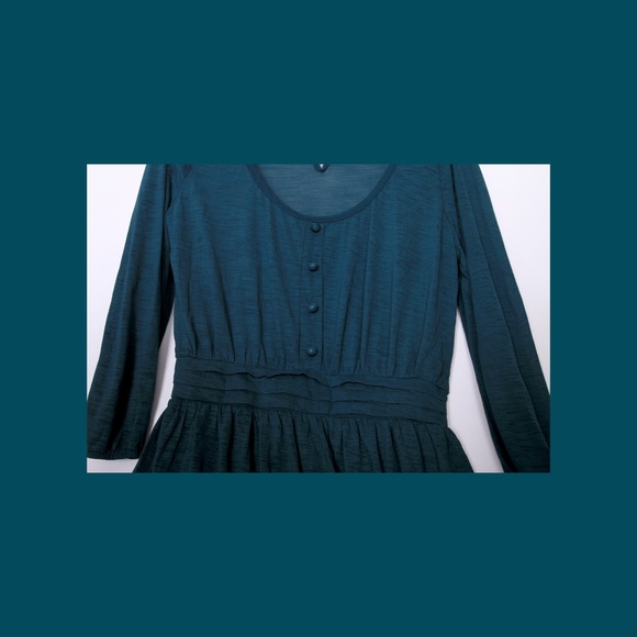 Rue21 Teal Long Sleeve Top with a Ruffle Hem - Picture 3 of 3